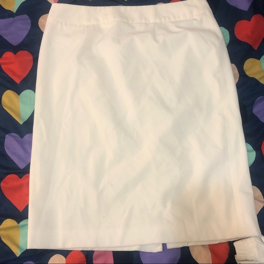 White Calvin Klein pencil skirt